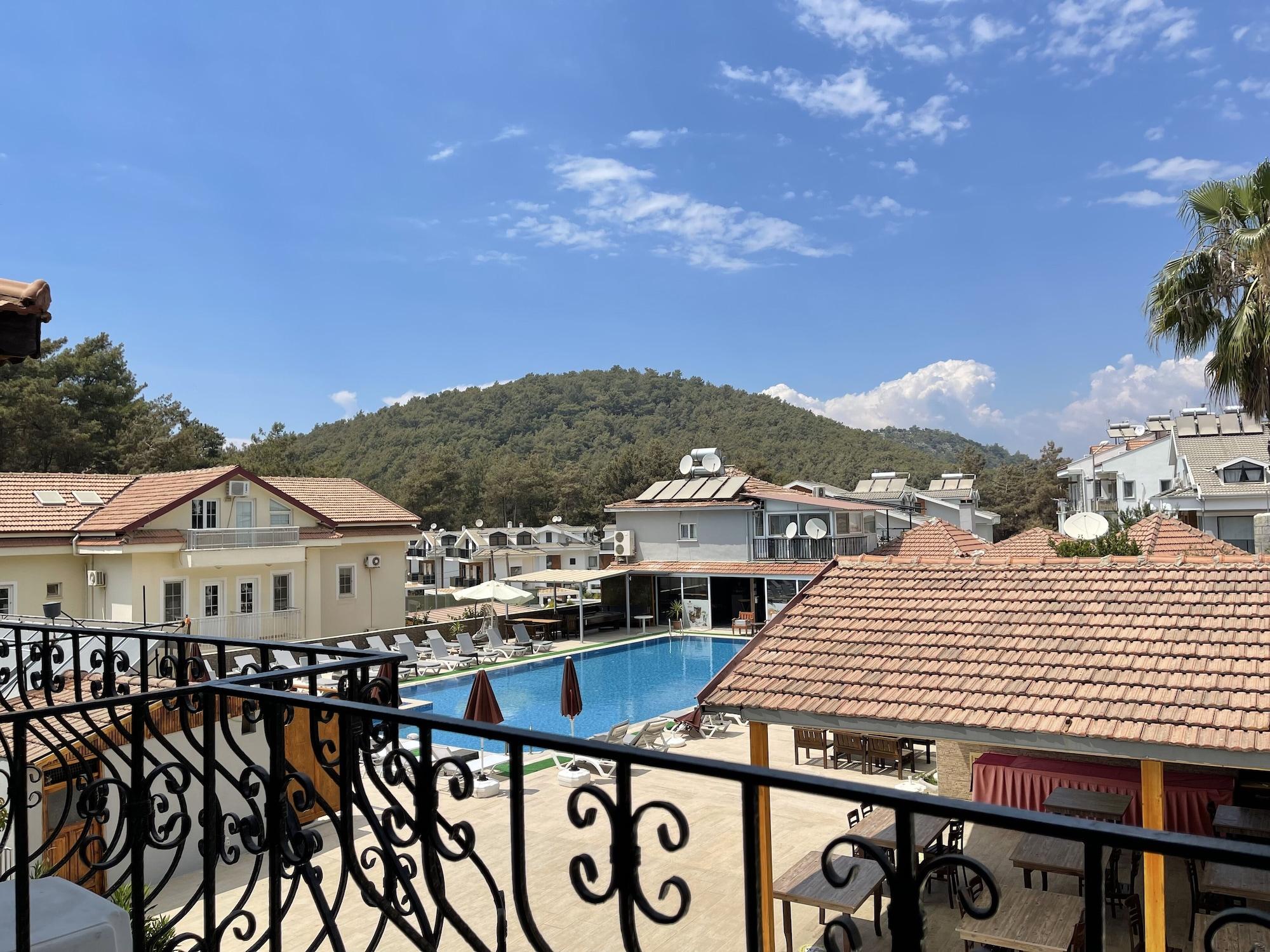 Carmina Hotel Oludeniz Exterior photo