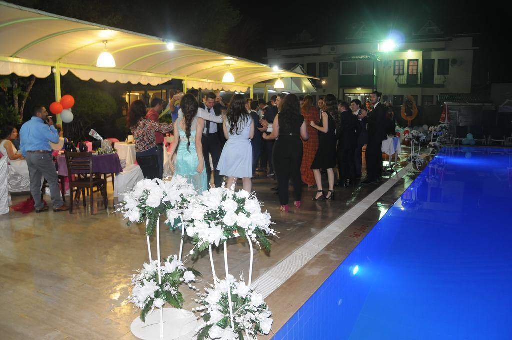 Carmina Hotel Oludeniz Exterior photo